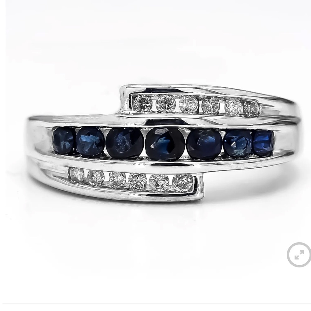 10K White Gold Blue Sapphire Diamond Ring| 3.9 Grams